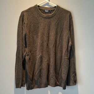 Denver Hayes Brown Crewneck Sweater with Ribbed Neckline